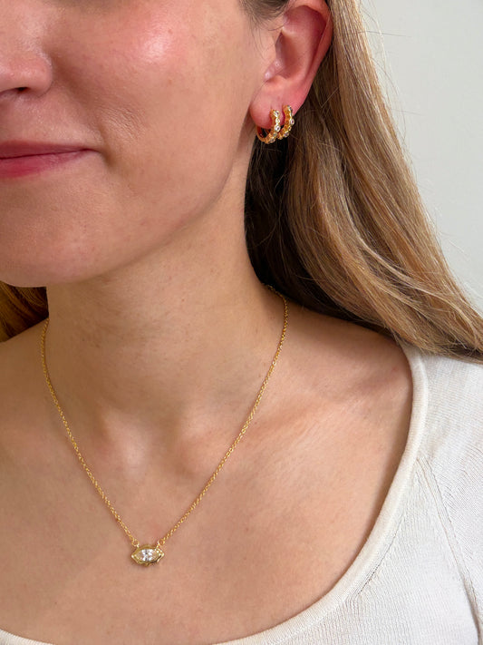Luma Pendant Necklace